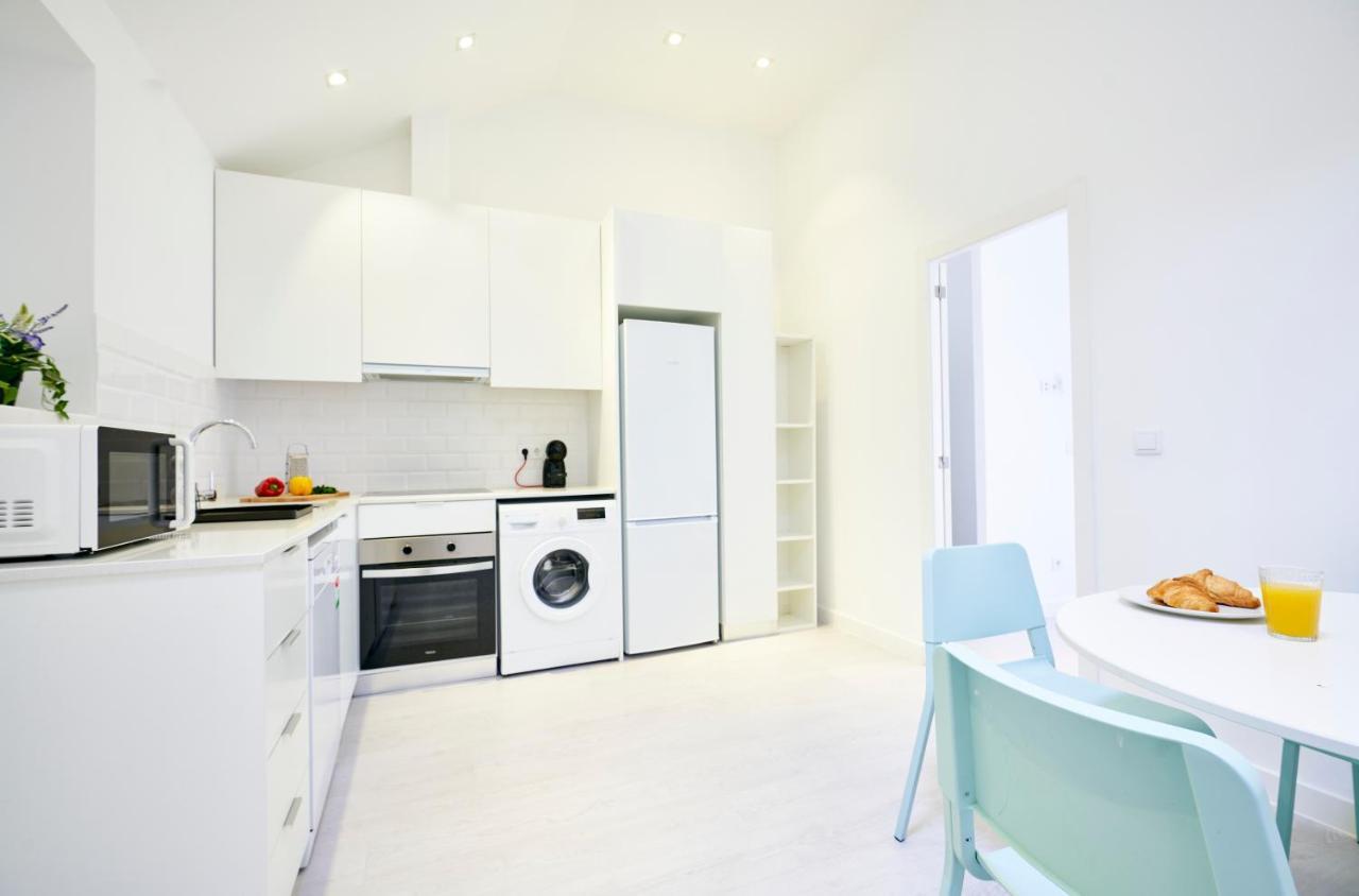 Altido Fabulous 3-Br Apartment In Western Lisboa Exteriör bild