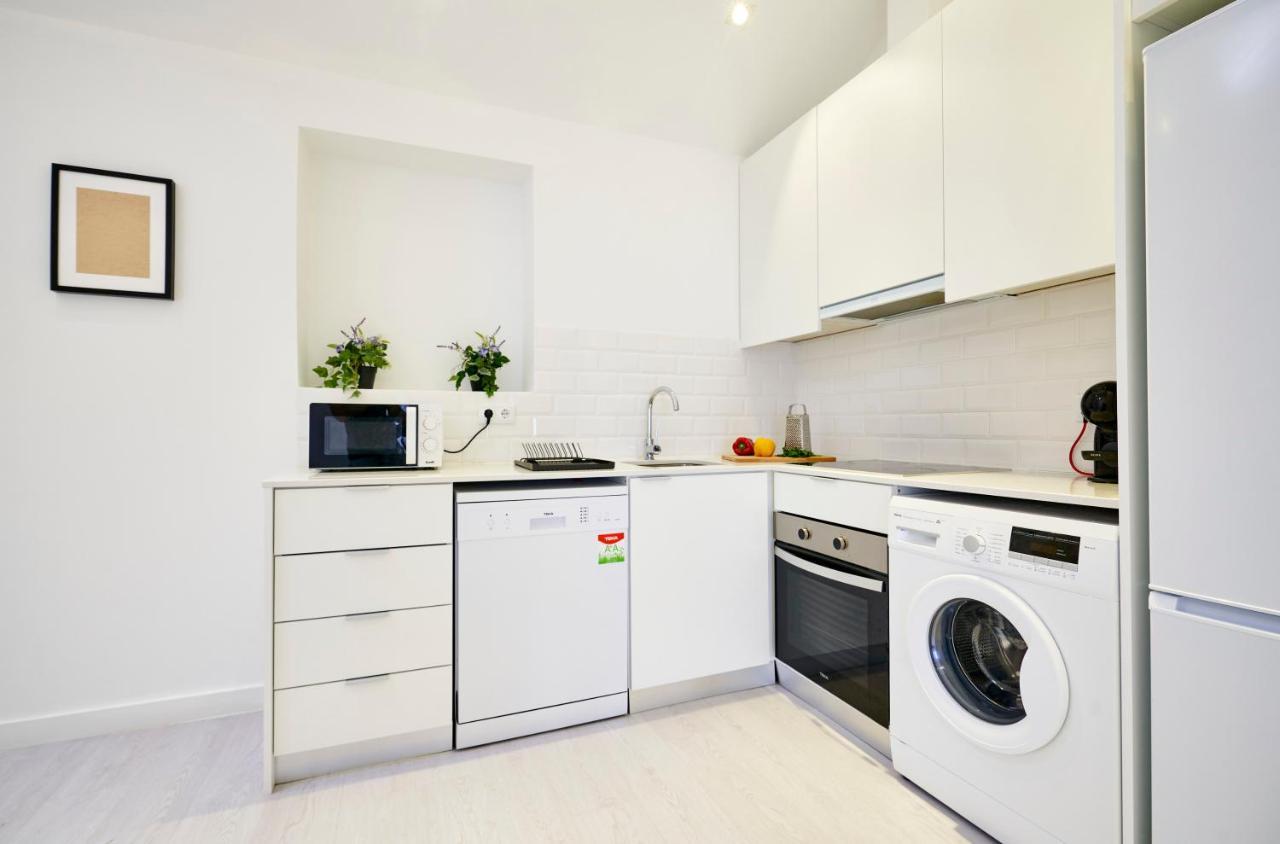 Altido Fabulous 3-Br Apartment In Western Lisboa Exteriör bild